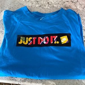 Men’s XL Nike t shirt